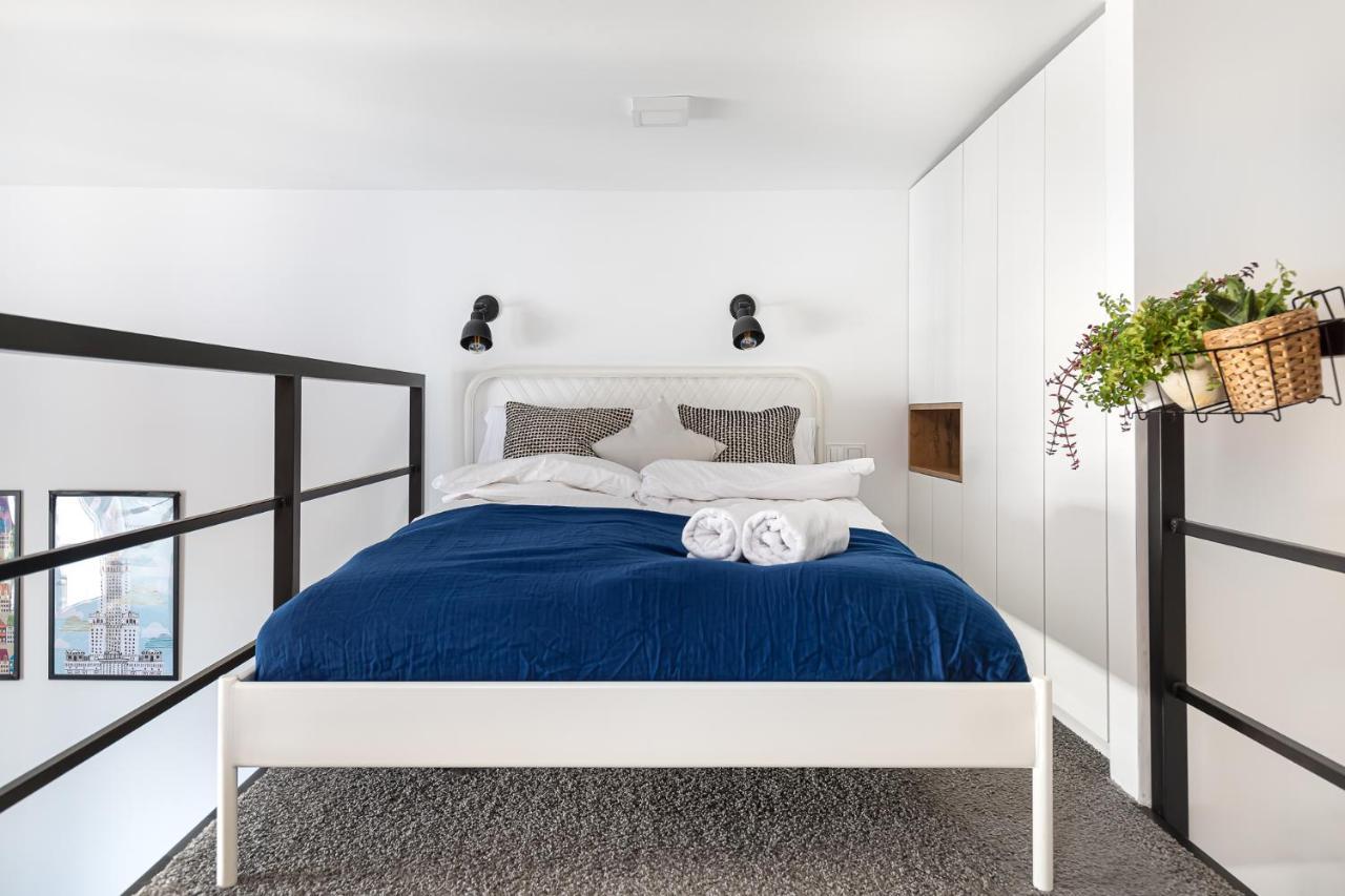Stylowe Studio Z Antresola Warszawa Exteriér fotografie